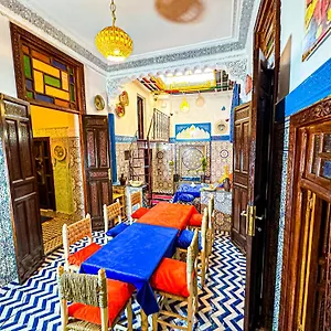 Speakeasy Hostal Fez